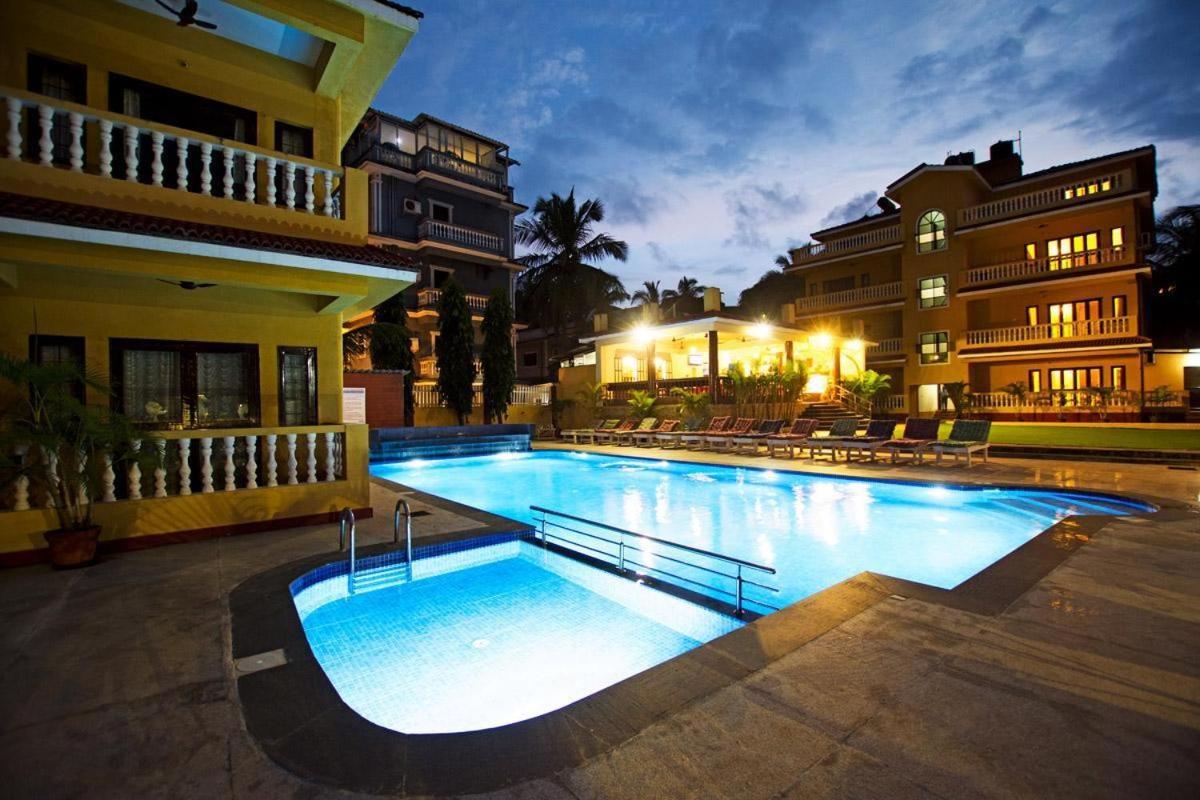 Marina Bay Beach Resort Candolim Exterior photo
